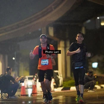 Runner Photo 7636165