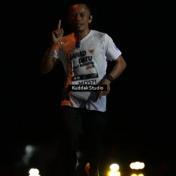 Runner Photo 7636166