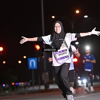 Runner Photo 7636212