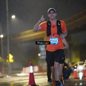 Runner Photo 7636227