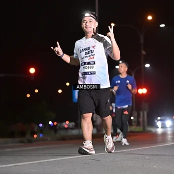 Runner Photo 7636228