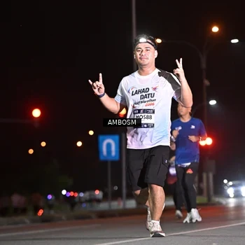 Runner Photo 7636233