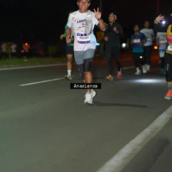 Runner Photo 7636235