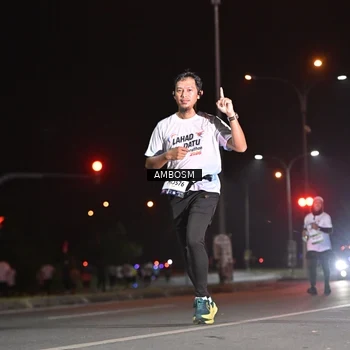Runner Photo 7636280