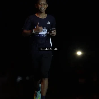 Runner Photo 7636283