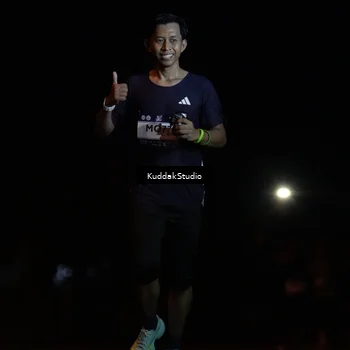 Runner Photo 7636290
