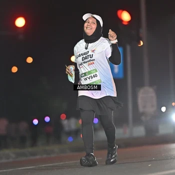 Runner Photo 7636291