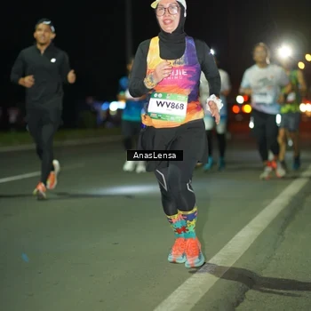 Runner Photo 7636298