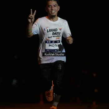 Runner Photo 7636300