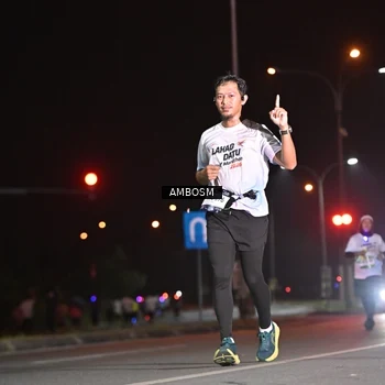Runner Photo 7636301