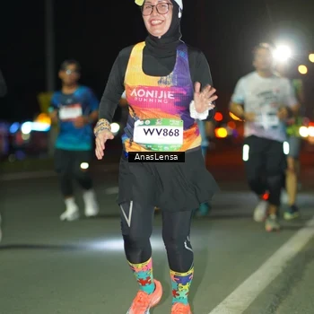 Runner Photo 7636302