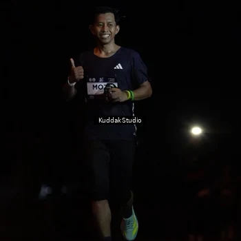 Runner Photo 7636303