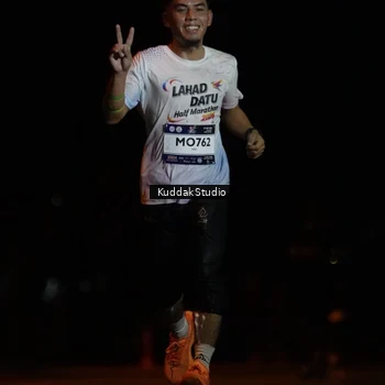 Runner Photo 7636305