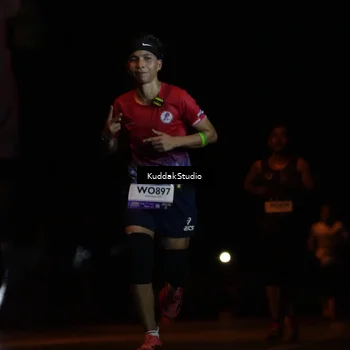 Runner Photo 7636351