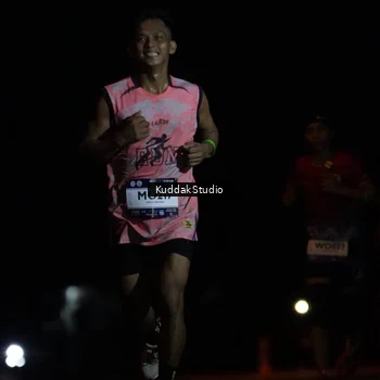 Runner Photo 7636352