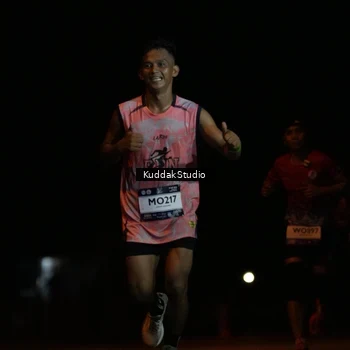 Runner Photo 7636358