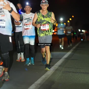 Runner Photo 7636388