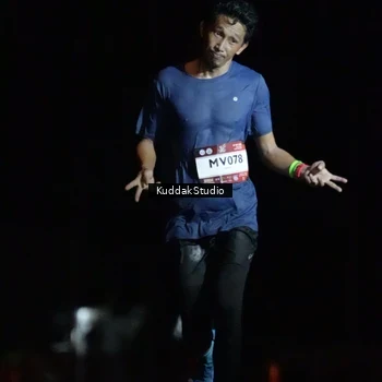 Runner Photo 7636403