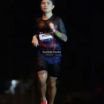 Runner Photo 7636431