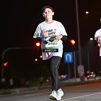 Runner Photo 7636440