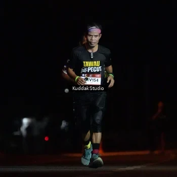 Runner Photo 7636451