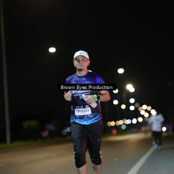 Runner Photo 7636467