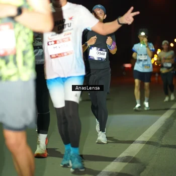 Runner Photo 7636493