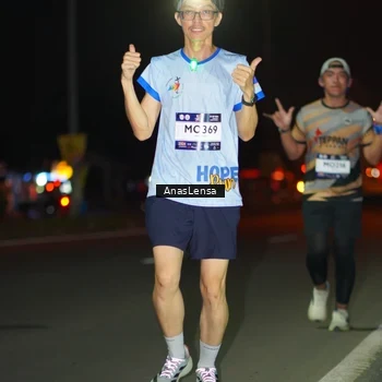 Runner Photo 7636500