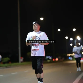 Runner Photo 7636510