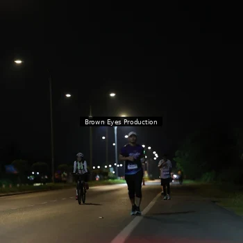 Runner Photo 7636536
