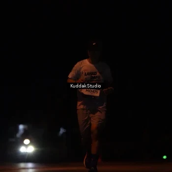 Runner Photo 7636540
