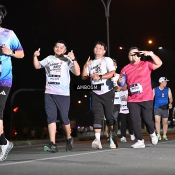 Runner Photo 7636541