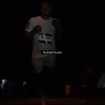 Runner Photo 7636573