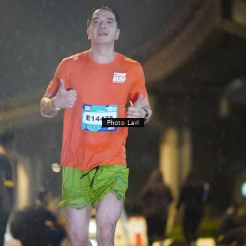 Runner Photo 7636591