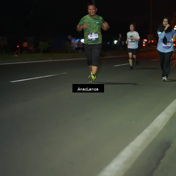 Runner Photo 7636612