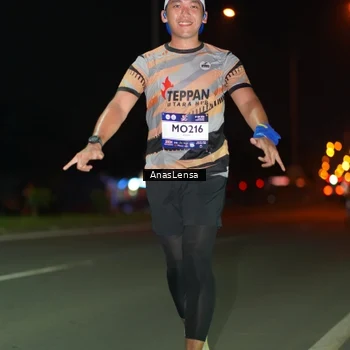 Runner Photo 7636615