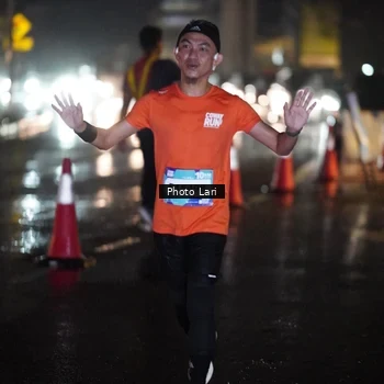 Runner Photo 7636638
