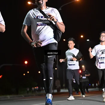 Runner Photo 7636658