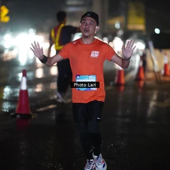 Runner Photo 7636667