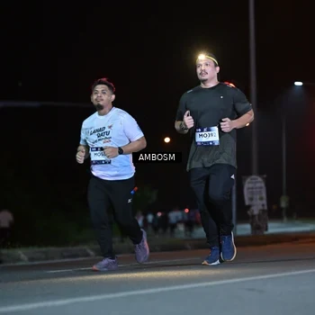 Runner Photo 7636673