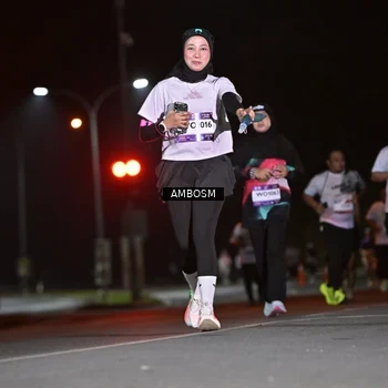 Runner Photo 7636699