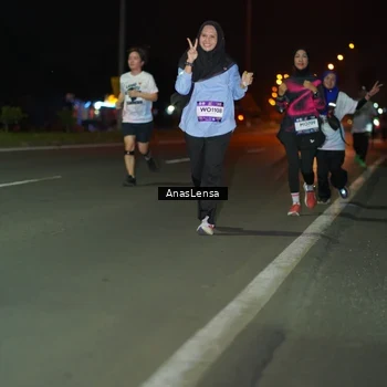 Runner Photo 7636706