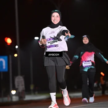 Runner Photo 7636719