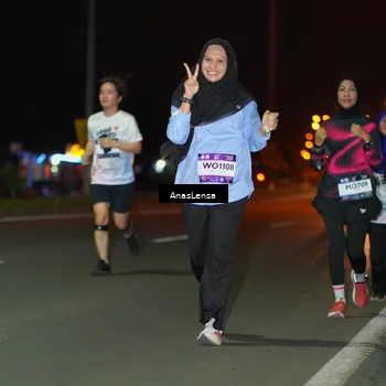 Runner Photo 7636734