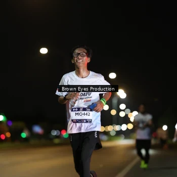 Runner Photo 7636766