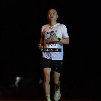Runner Photo 7636767