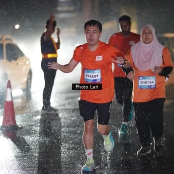 Runner Photo 7636775