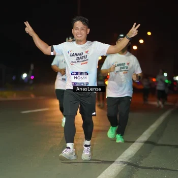 Runner Photo 7636797