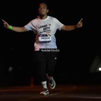 Runner Photo 7636805