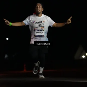 Runner Photo 7636810